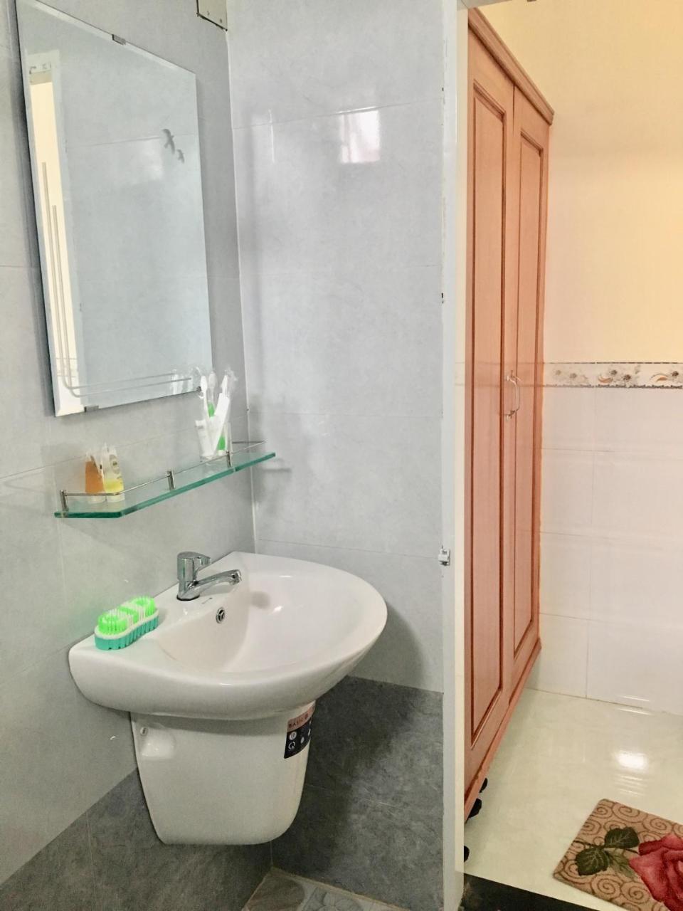 Trieu Hoang Hotel Quy Nhon Exterior photo