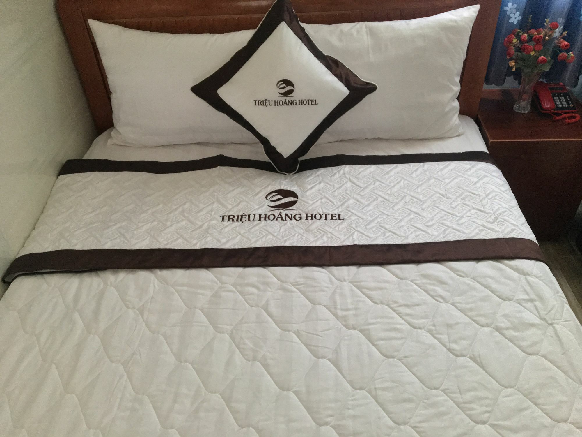 Trieu Hoang Hotel Quy Nhon Exterior photo
